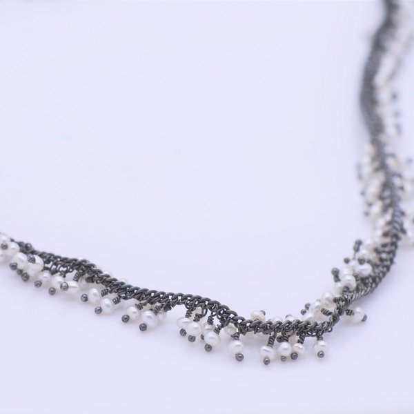 Halskette Perlen AG schwarz